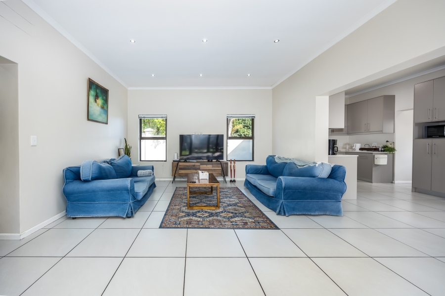 4 Bedroom Property for Sale in Zevendal Western Cape